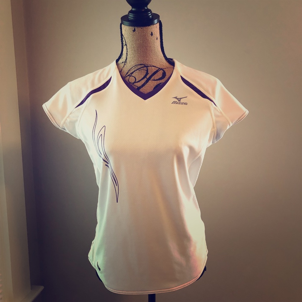 Mizuno Athletic Top